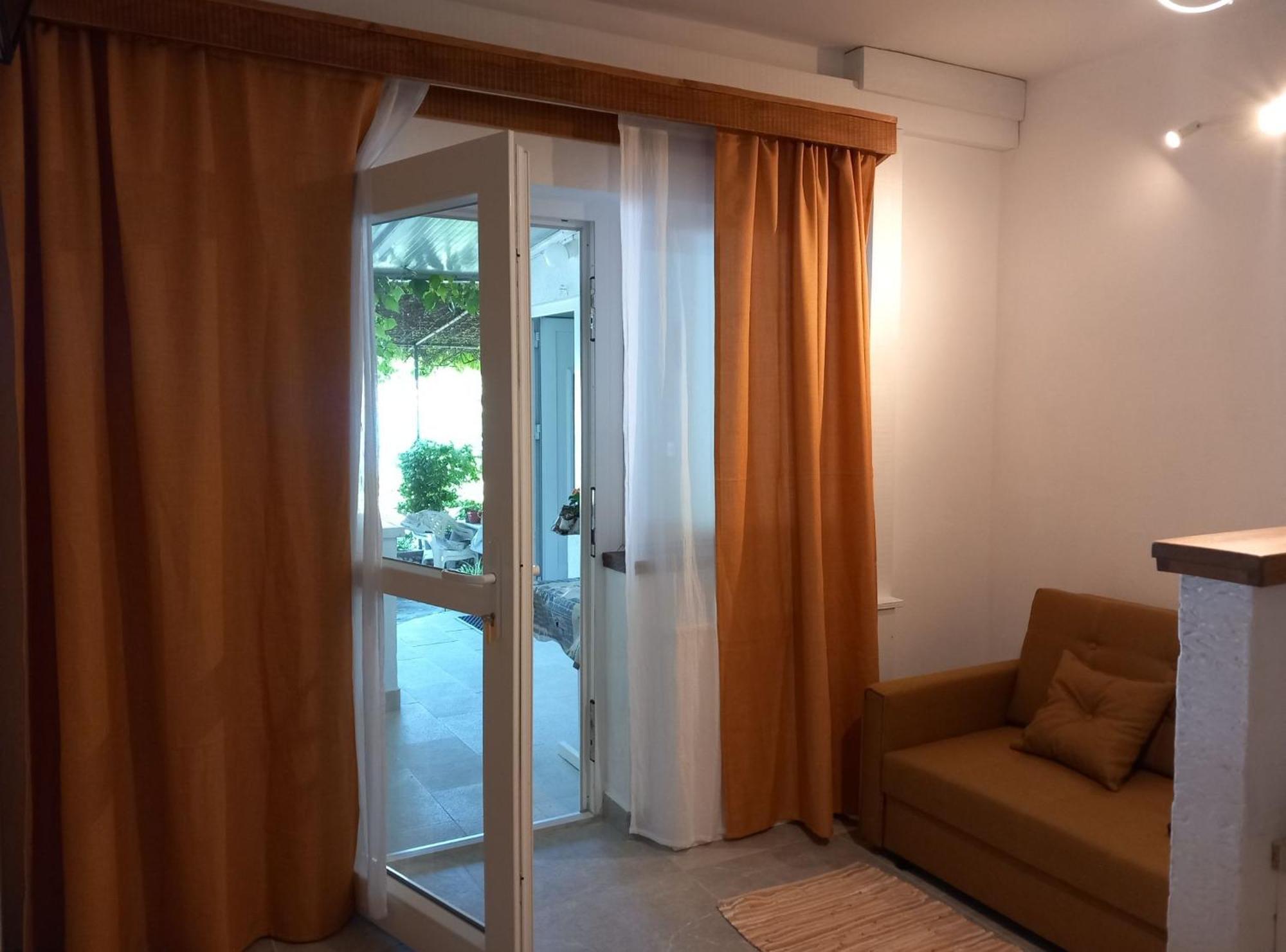 Guest house Green Corner Supetarska Draga Buitenkant foto